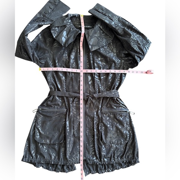 BIANCA NYGÅRD LIGHTWEIGHT TRENCH COAT - Picture 4 of 9